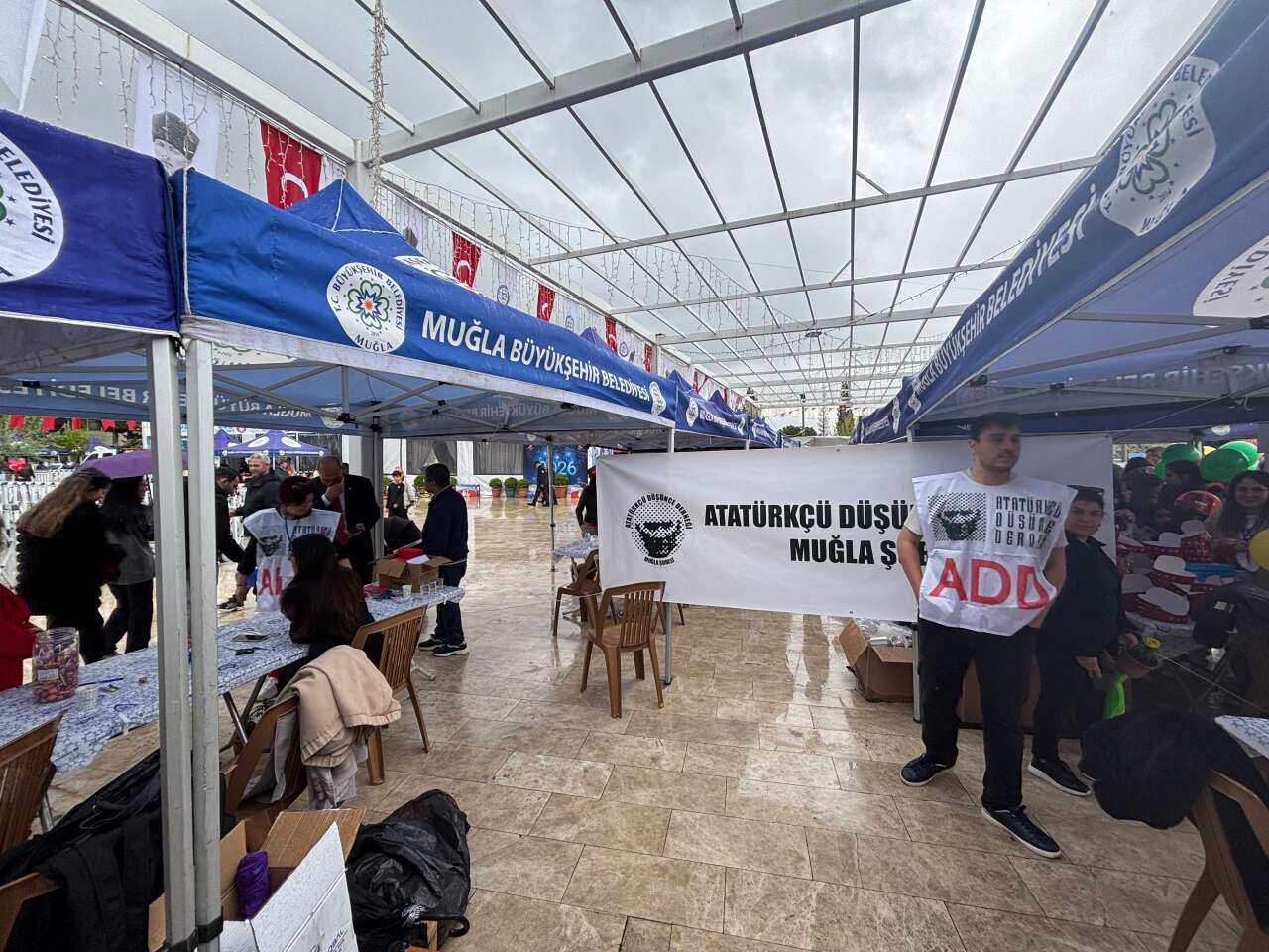 Kent Meydanı’nda Atamıza Mektup Mesaisi: ADD Muğla Şubesi Çocuklarla Buluştu 1